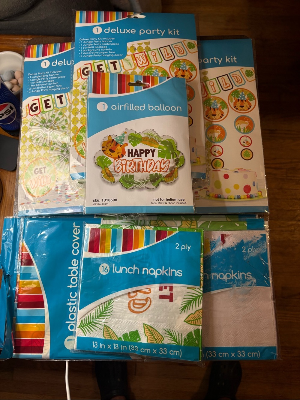 Happy Birthday Jungle Party Kit - Multicolor